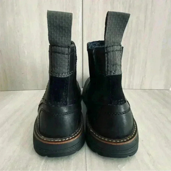 Merrell‎ Realm Black Leather Pull On Boot Men’s Size 8 main image 10
